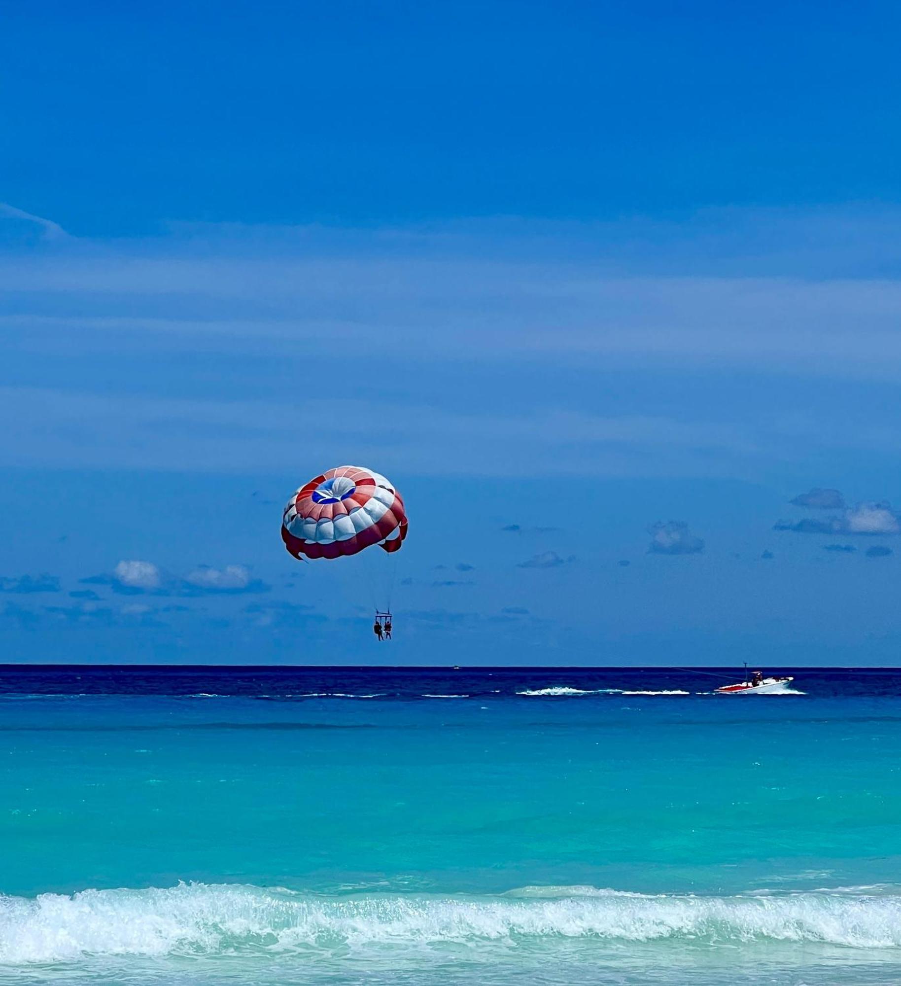 Beachside Apartments Cancun Luaran gambar