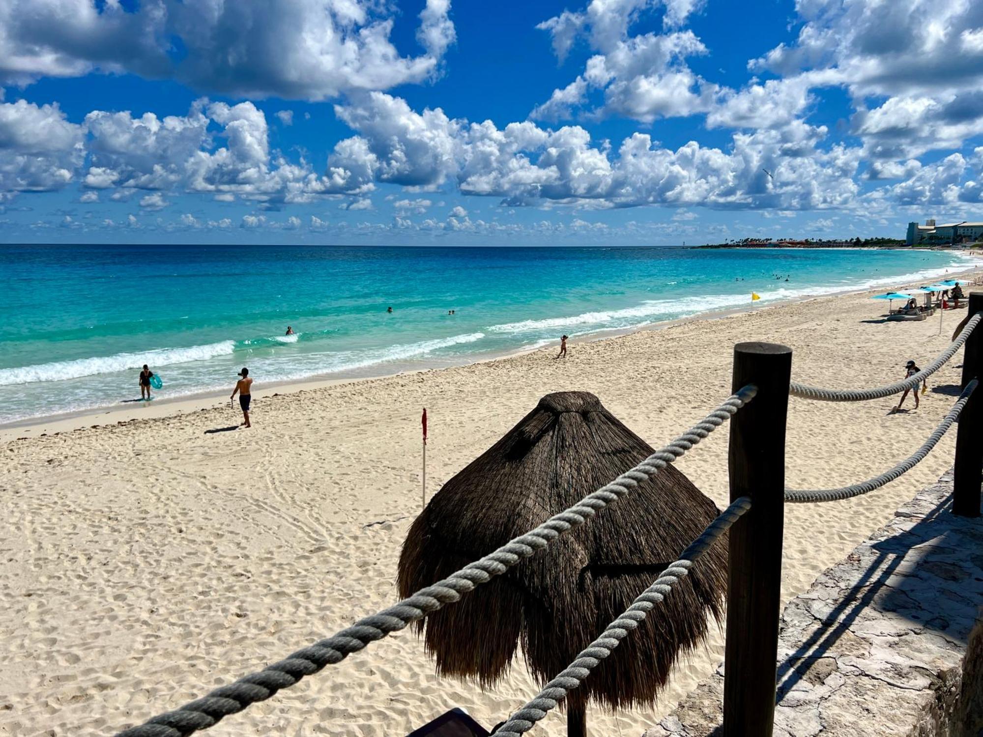 Beachside Apartments Cancun Luaran gambar