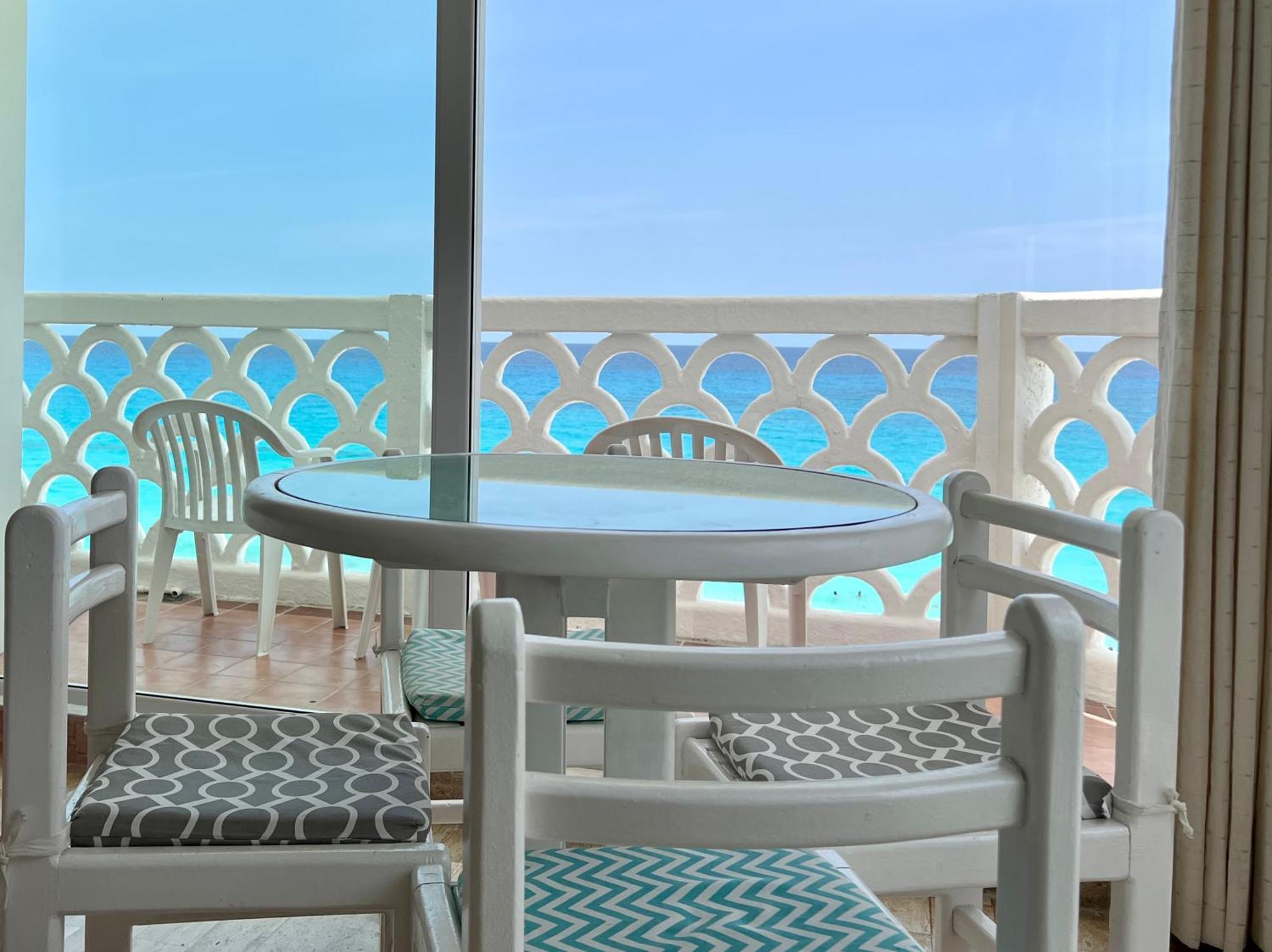 Beachside Apartments Cancun Luaran gambar