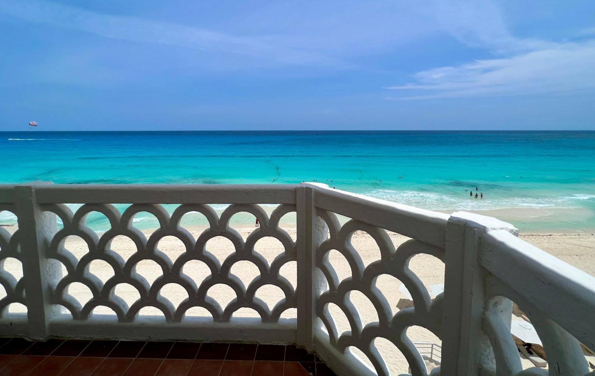 Beachside Apartments Cancun Luaran gambar