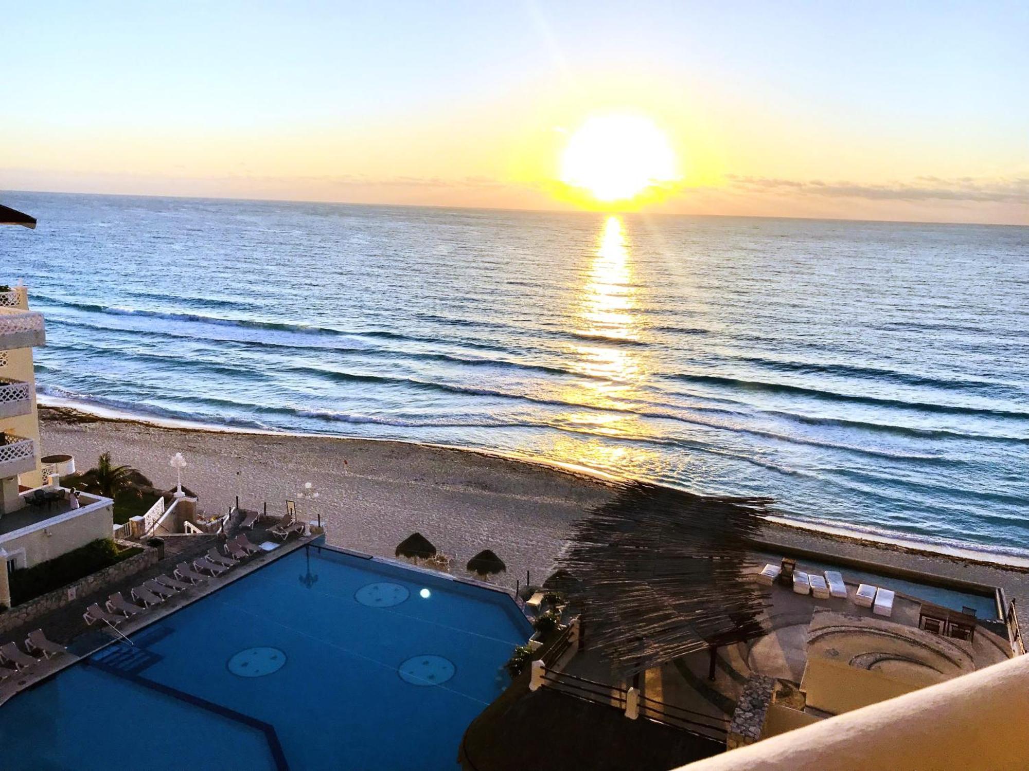 Beachside Apartments Cancun Luaran gambar